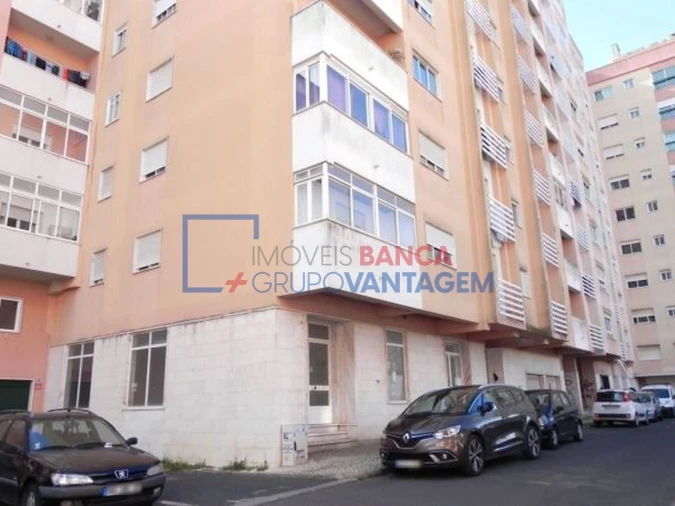 Apartamento T2 para Venda em Cacém e São Marcos Foto 23