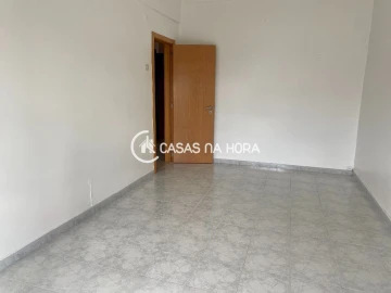 Apartamento T3 para Venda em Almada, Cova da Piedade, Pragal e Cacilhas