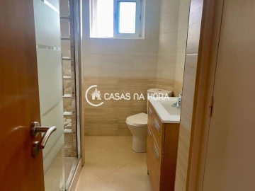 Apartamento T3 para Venda em Almada, Cova da Piedade, Pragal e Cacilhas