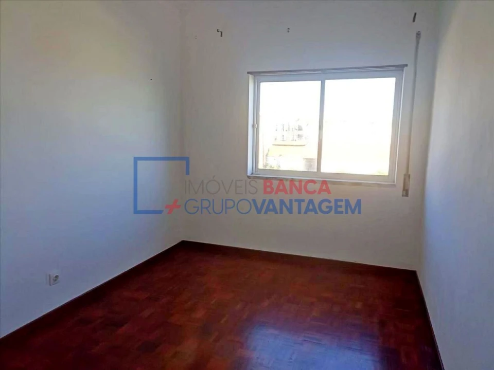Apartamento T3 para Venda em Alhos Vedros Foto 16