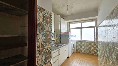 Apartamento T3 para Venda em Agualva e Mira-Sintra