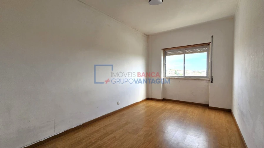 Apartamento T3 para Venda em Agualva e Mira-Sintra Foto 6