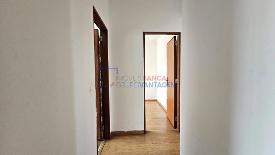 Apartamento T3 para Venda em Agualva e Mira-Sintra Foto 17