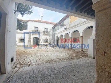 Quinta T5 para Venda em Almeirim