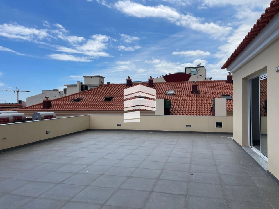 Apartamento T3 para Venda em Funchal (Se) Foto 1