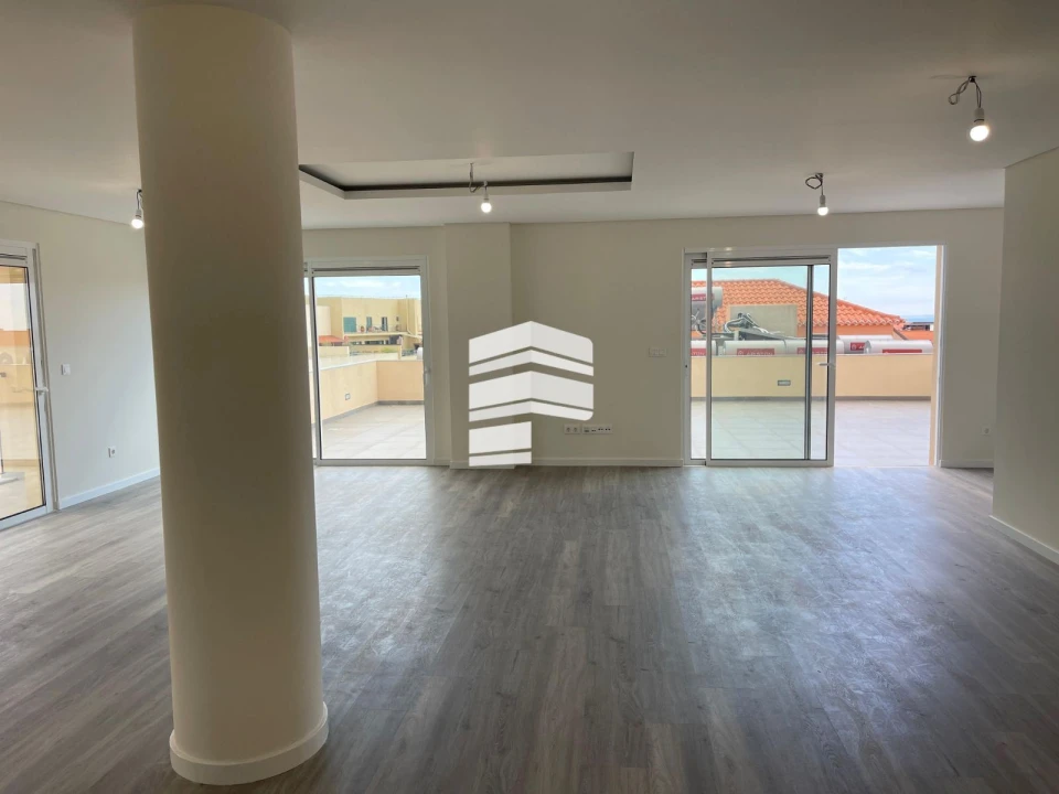 Apartamento T3 para Venda em Funchal (Se) Foto 3