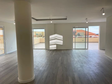 Apartamento T3 para Venda em Funchal (Se)