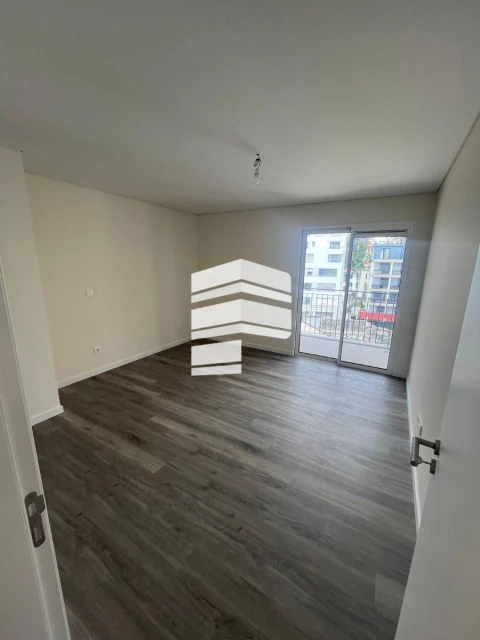 Apartamento T3 para Venda em Funchal (Se)