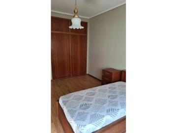 Apartamento T4 para Arrendamento em Mafamude e Vilar do Paraíso