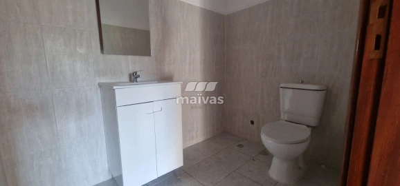 Escritório para Venda em Vila Verde e Barbudo