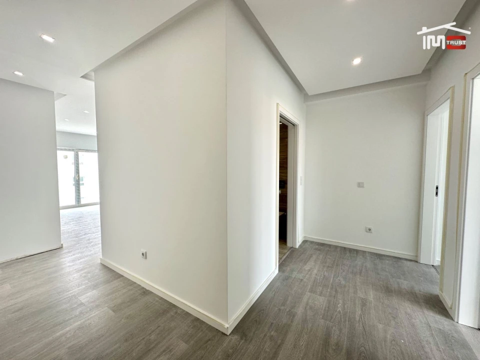 Apartamento T3 para Venda em Montijo e Afonsoeiro Foto 25