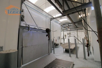 Armazém para Venda em Oliveira do Hospital e São Paio de Gramaços