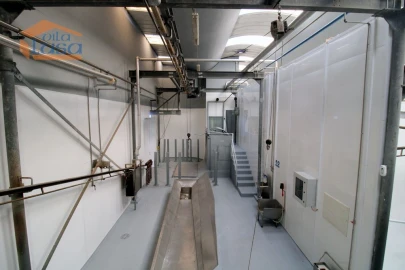 Armazém para Venda em Oliveira do Hospital e São Paio de Gramaços