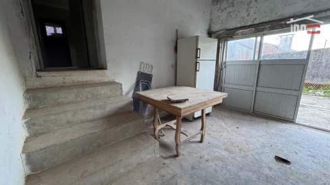 Moradia T3 para Venda em Maçãs de D. Maria