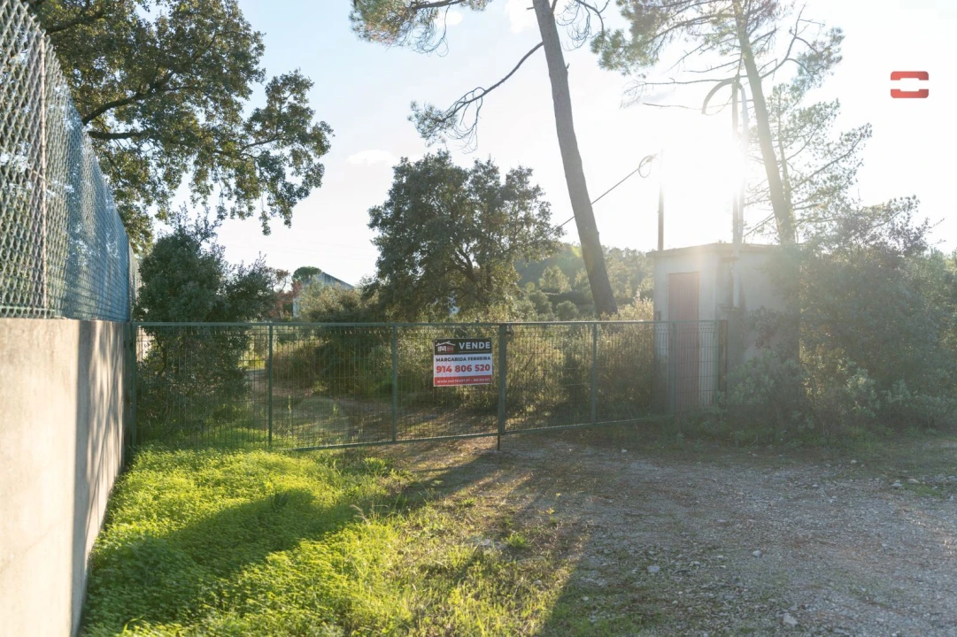 Armazém para Venda em Pedrogão Foto 24
