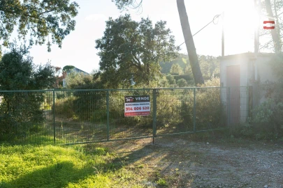 Armazém para Venda em Pedrogão