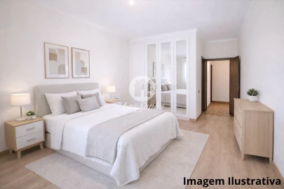 Moradia T4 para Venda em Estela