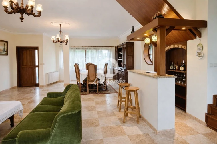 Moradia T4 para Venda em Estela Foto 11