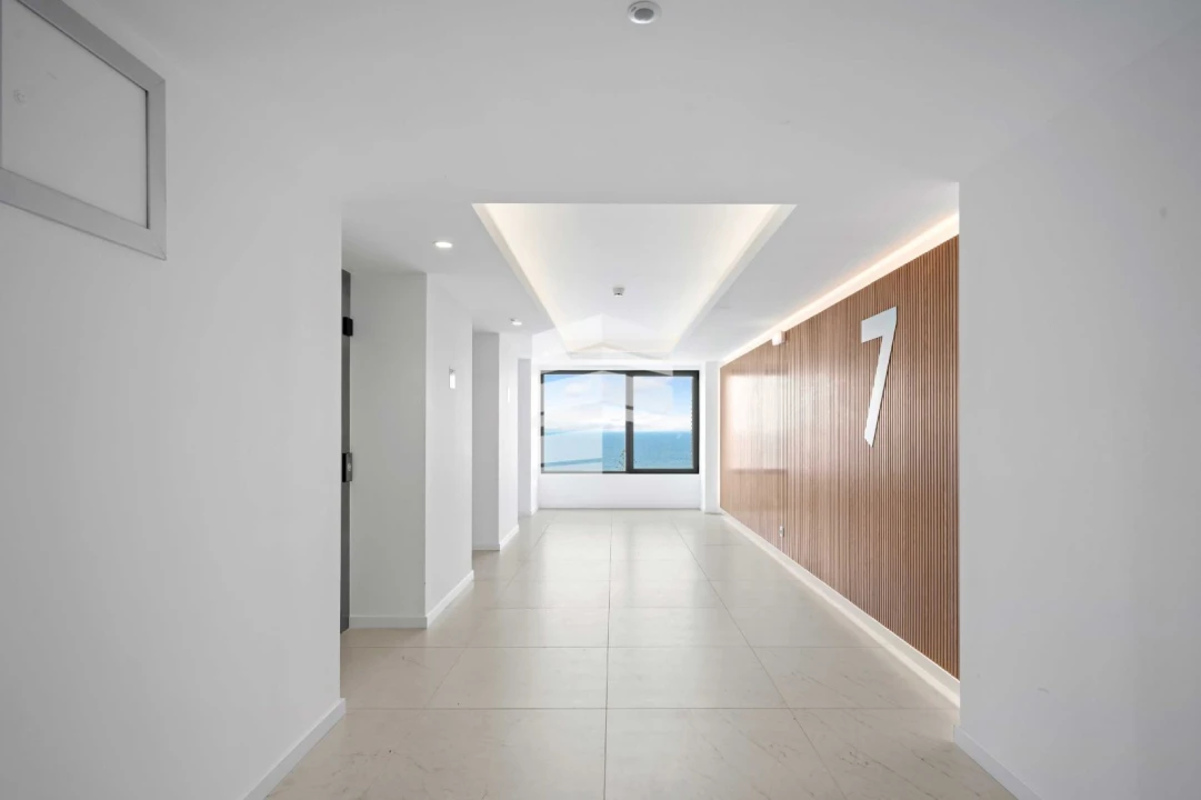 Apartamento T2 para Venda em São Martinho Foto 7