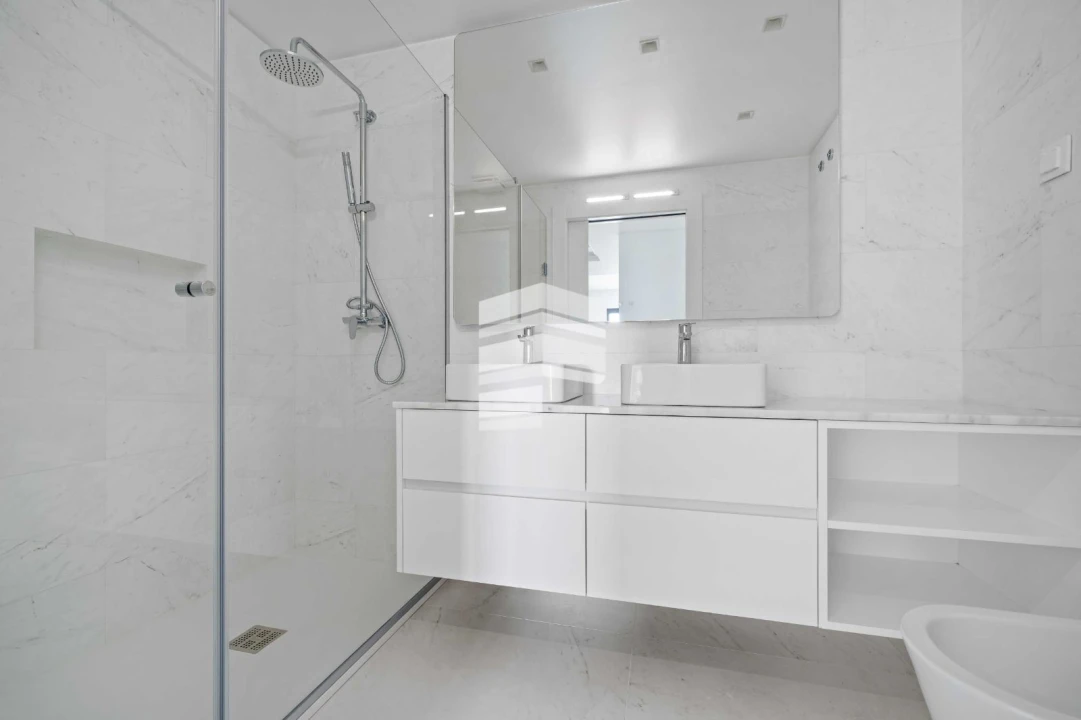 Apartamento T2 para Venda em São Martinho Foto 22