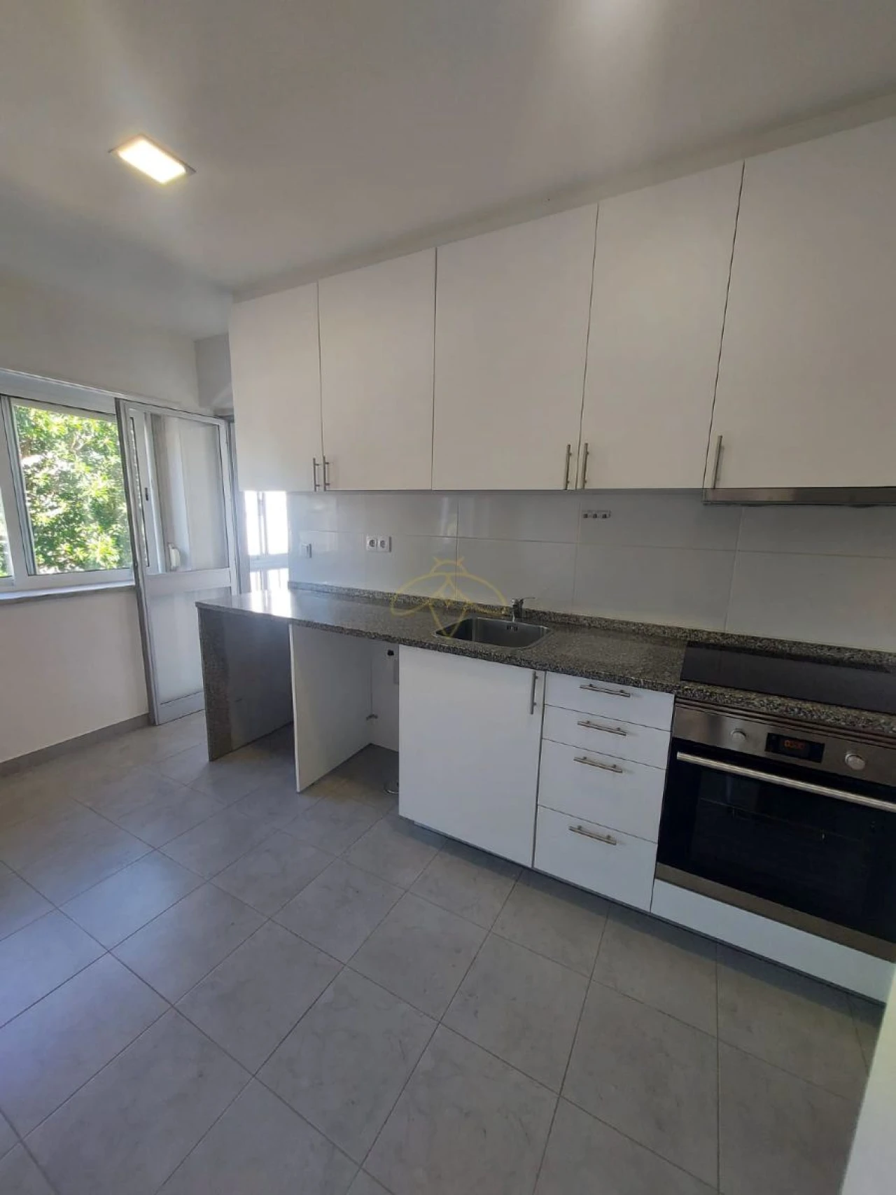 Apartamento T2 para Arrendamento em Cascais e Estoril Foto 2
