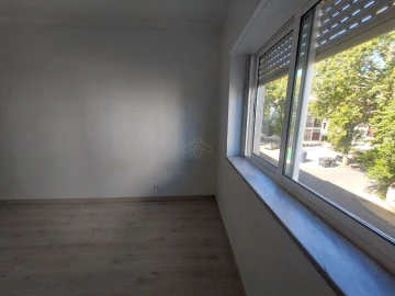 Apartamento T2 para Arrendamento em Cascais e Estoril