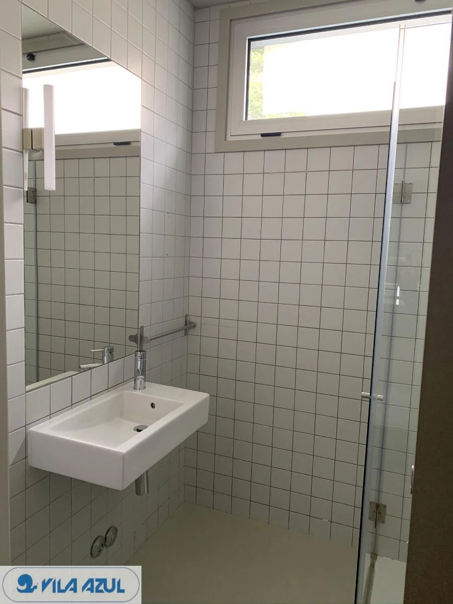 Apartamento T1 para Arrendamento em Lordelo do Ouro e Massarelos Foto 4