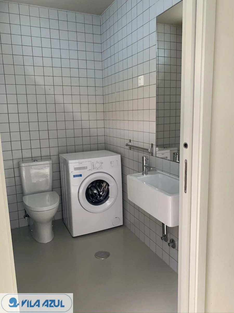 Apartamento T1 para Arrendamento em Lordelo do Ouro e Massarelos Foto 5