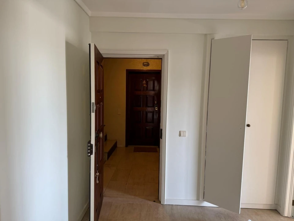 Apartamento T3 para Arrendamento em Aldoar, Foz do Douro e Nevogilde Foto 17