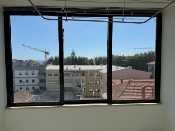 Apartamento T3 para Arrendamento em Aldoar, Foz do Douro e Nevogilde