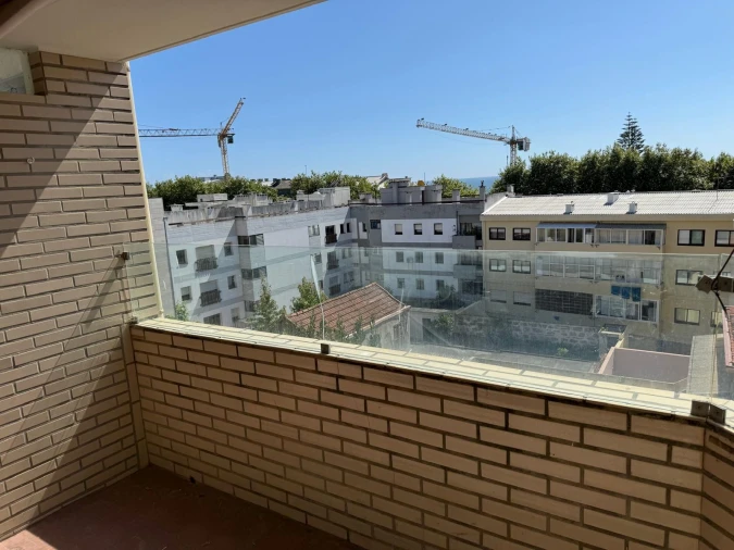 Apartamento T3 para Arrendamento em Aldoar, Foz do Douro e Nevogilde Foto 4