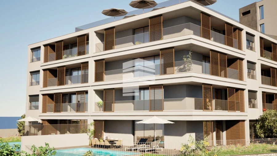 Apartamento T1 para Venda em Estreito de Camara de Lobos Foto 13