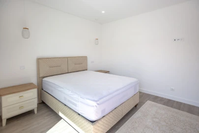 Terreno para Venda em Albufeira e Olhos de Água