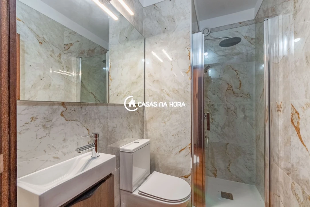 Apartamento T3 para Arrendamento em Santa Marinha e São Pedro da Afurada Foto 9