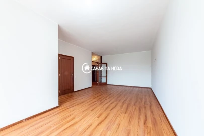 Apartamento T3 para Arrendamento em Santa Marinha e São Pedro da Afurada