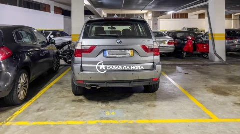 Apartamento T3 para Arrendamento em Santa Marinha e São Pedro da Afurada