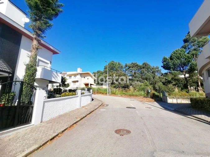 Terreno para Venda em Arcozelo Foto 6