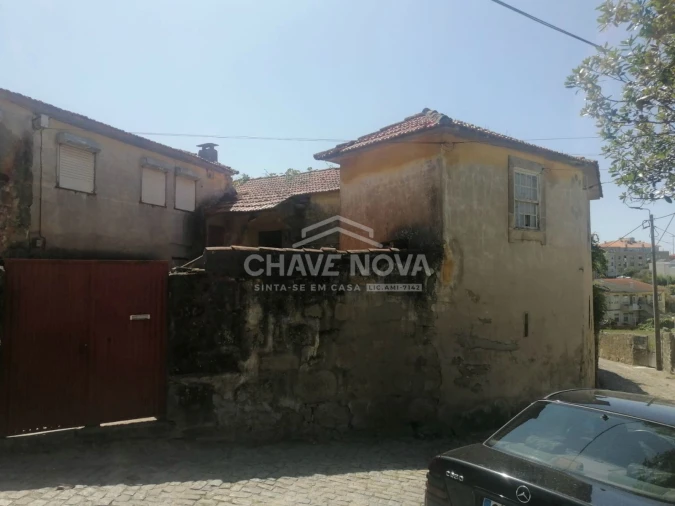 Terreno P/ Prédio para Venda em Arcozelo Foto 3