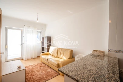 Apartamento T2 para Arrendamento em Arcozelo