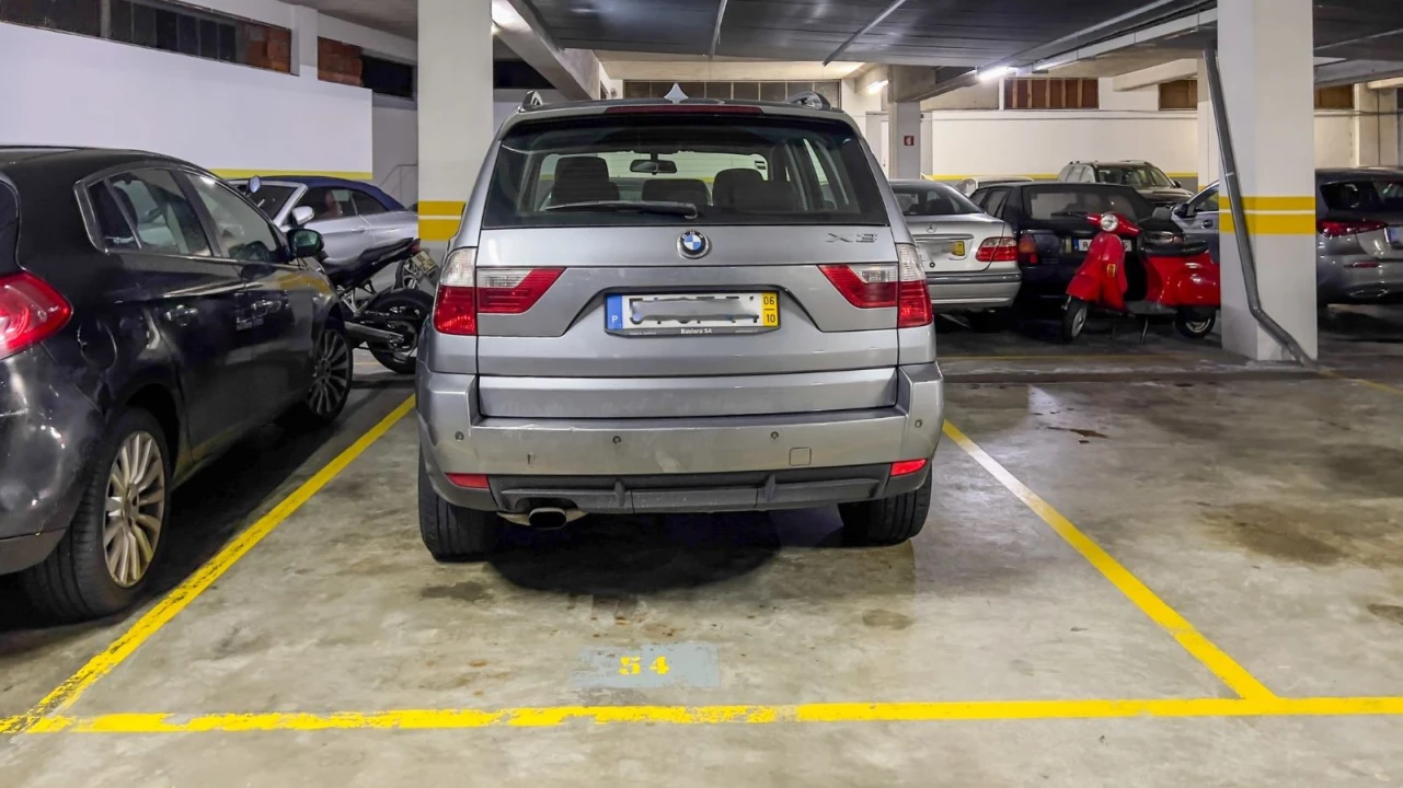 Apartamento T3 para Arrendamento em Arcozelo Foto 21