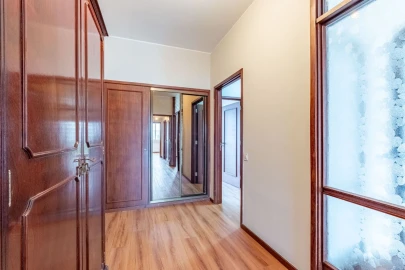 Apartamento T3 para Arrendamento em Arcozelo