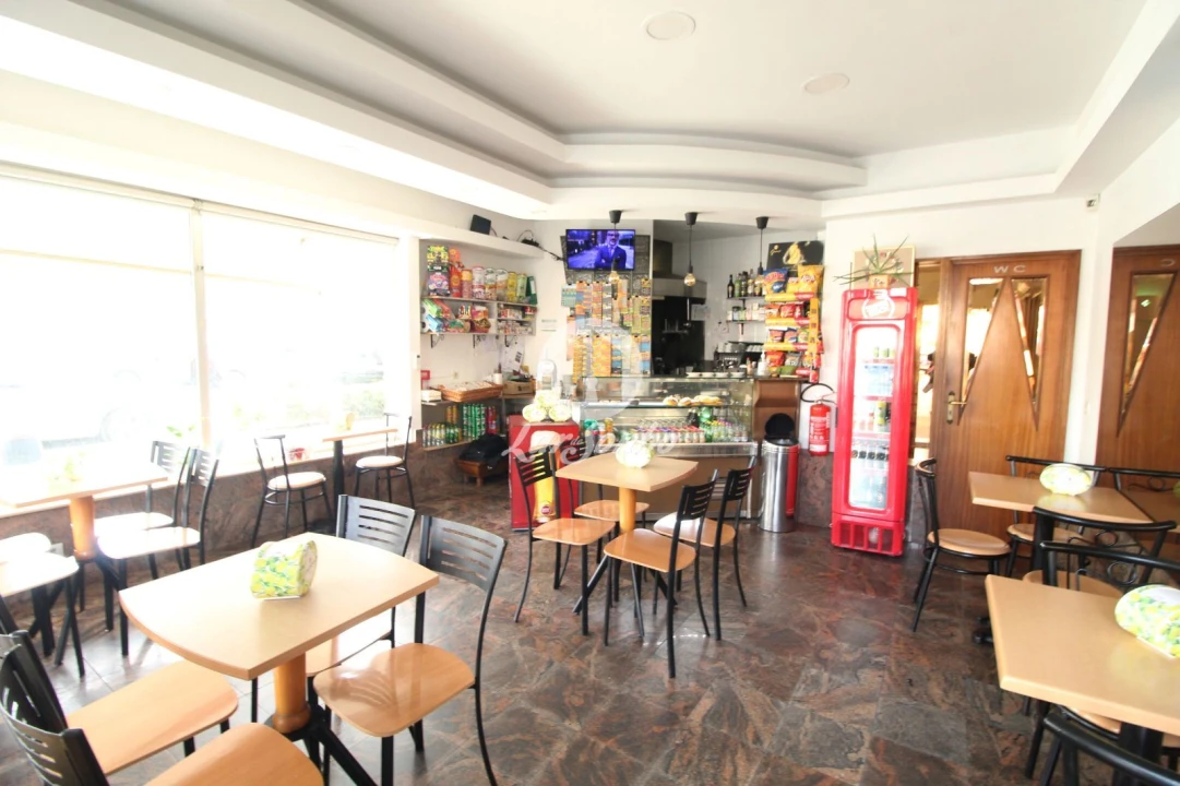 Loja para Trespasse em Arcozelo Foto 5