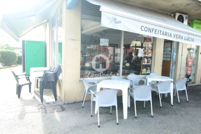 Loja para Trespasse em Arcozelo