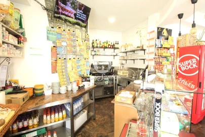 Loja para Trespasse em Arcozelo