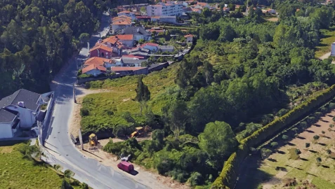 Terreno para Venda em Arcozelo