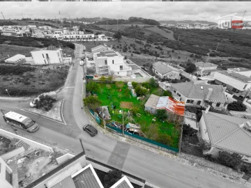 Terreno para Venda em Agualva e Mira-Sintra