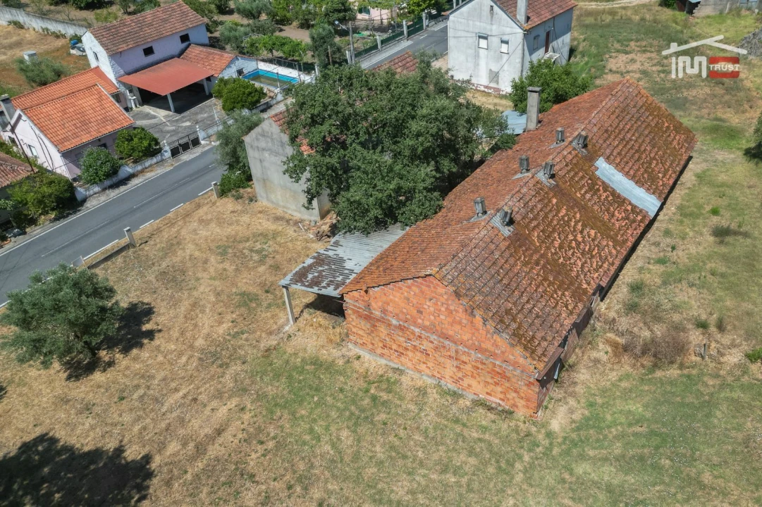 Terreno Misto para Venda em Rio de Couros e Casal dos Bernardos Foto 17