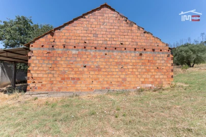 Terreno Misto para Venda em Rio de Couros e Casal dos Bernardos