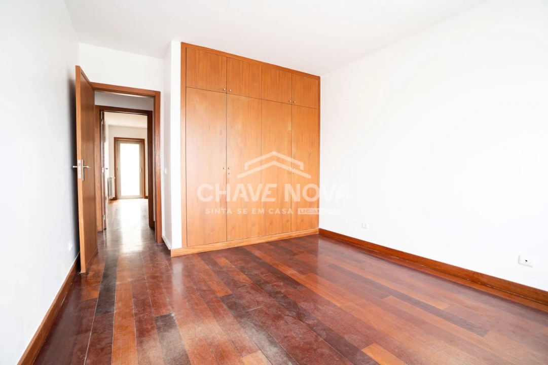 Apartamento T4 para Venda em Custóias, Leça do Balio e Guifões Foto 16