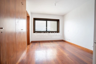 Apartamento T4 para Venda em Custóias, Leça do Balio e Guifões